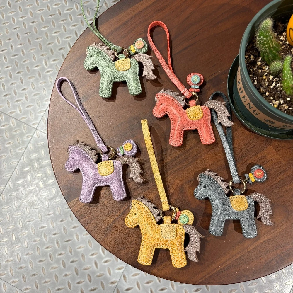 Genuine Leather Handmade Small Horse Style Bag Charm Car Keychain Car Pendant Twelve Zodiac Horse Pendant