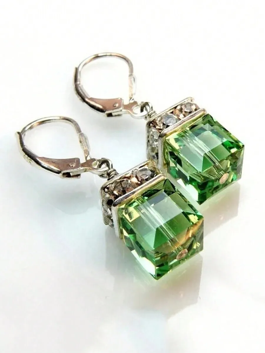 Fashionable Square Shaped Crystal Dangle Earrings
