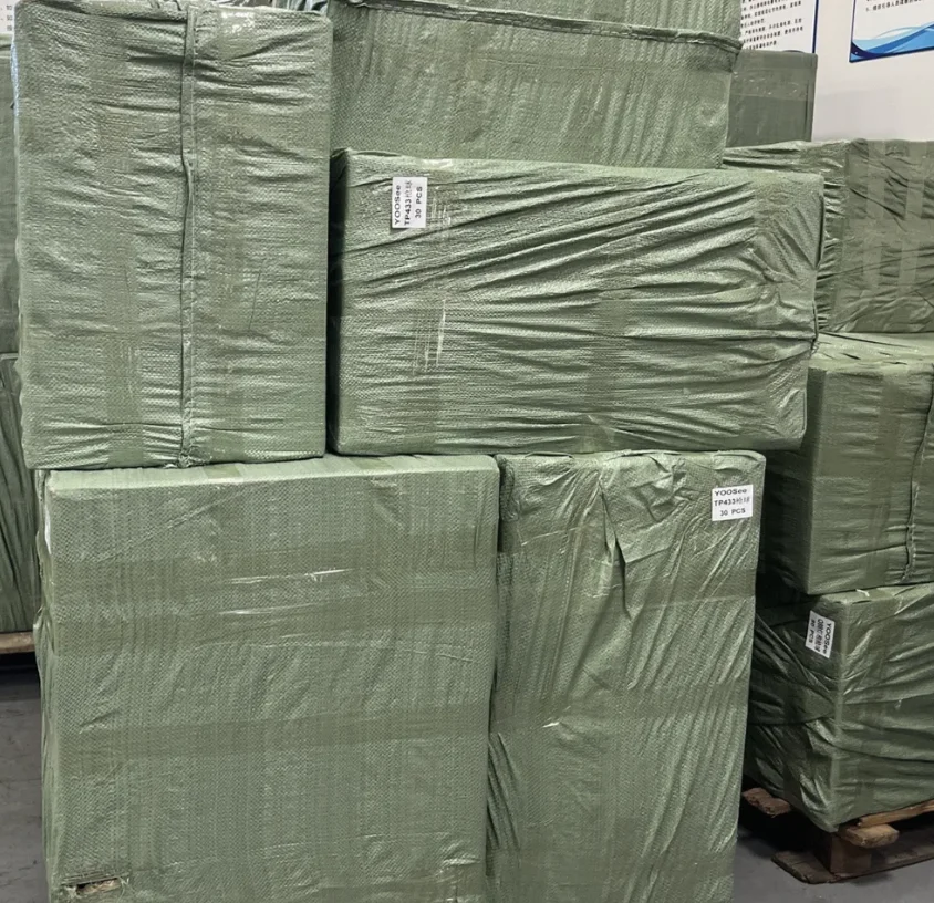 Oem package Carton for Light Bullet Solar Camera