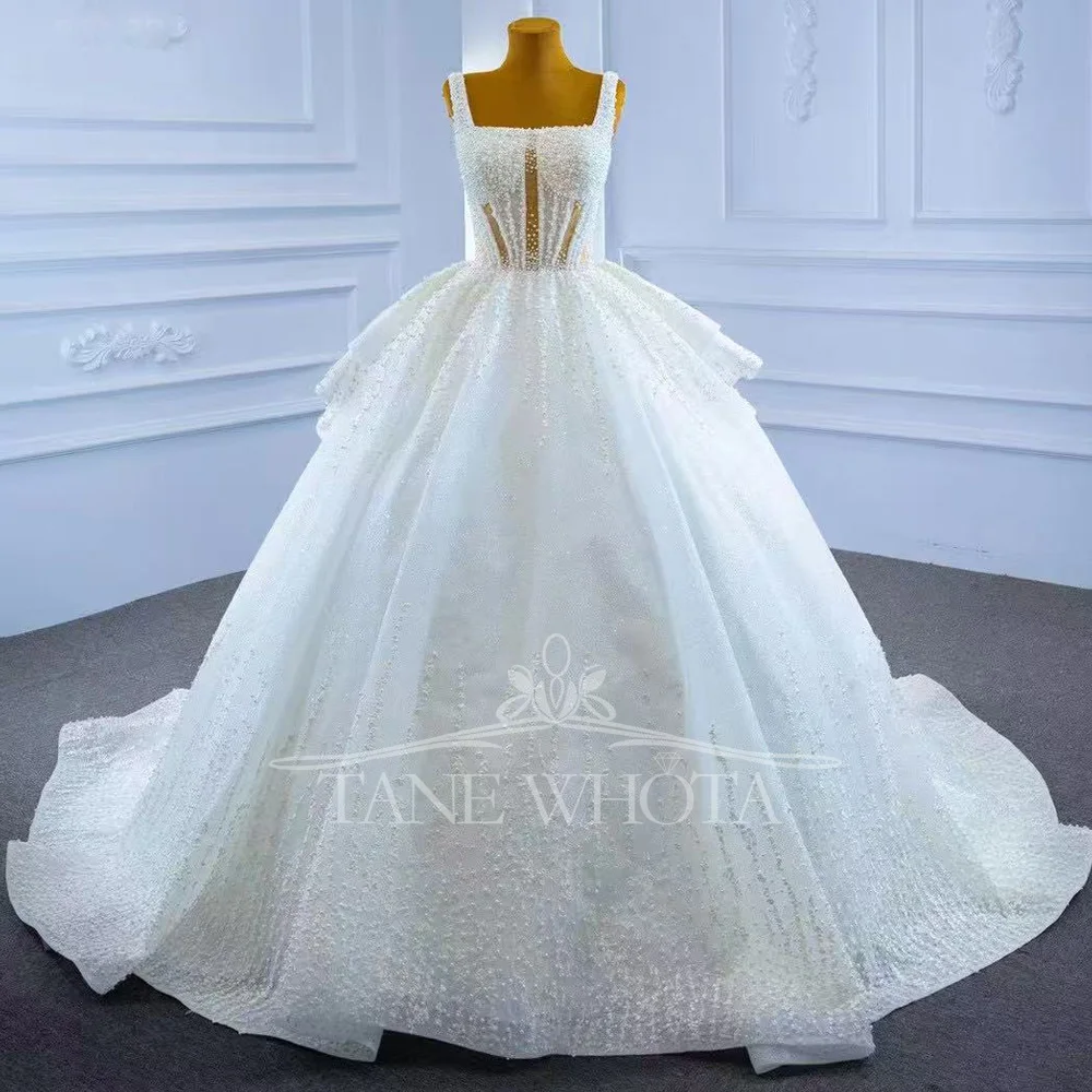 Customized Spaghetti Straps Sleeveless Lace Up Back Wedding Dress Beading Pearls Ball Gown