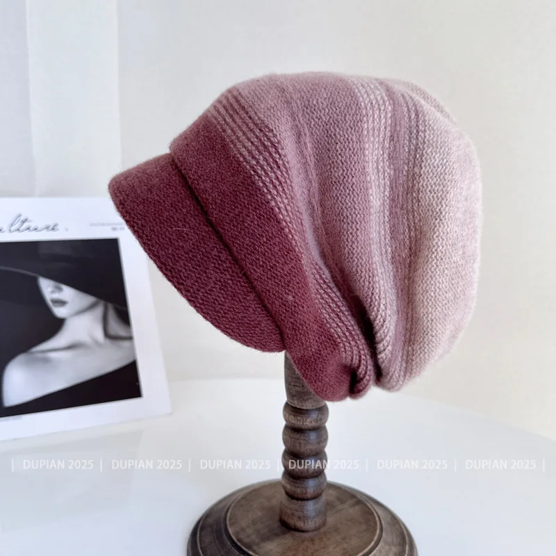 عالية الجودة صوف ميرينو المخلوطة كومة قبعة 100% الصوف الأسترالي محبوك قبعة المرأة في الهواء الطلق التدرج اللون مخطط قبعة من الصوف