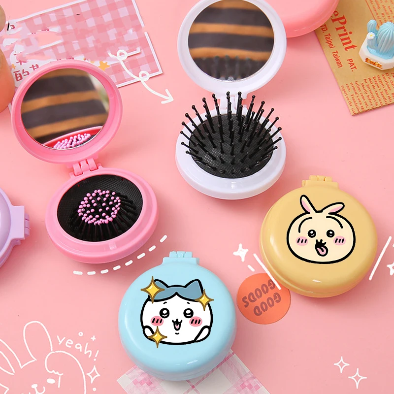 

Chiikawas Mini Portable Mirror Folding Comb Women Portable Round Pocket Female Cute Cartoon Small Massage Hair Brush with Mirror