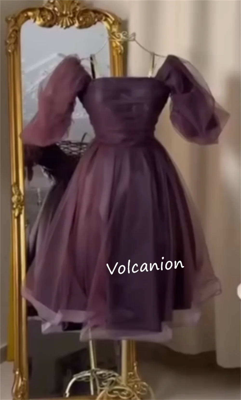 تخصيص الأورجانزا الشريط ألف خط خارج على الكتف فساتين قصيرة مخصصة مناسبة حفلة نمط حديث بسيط