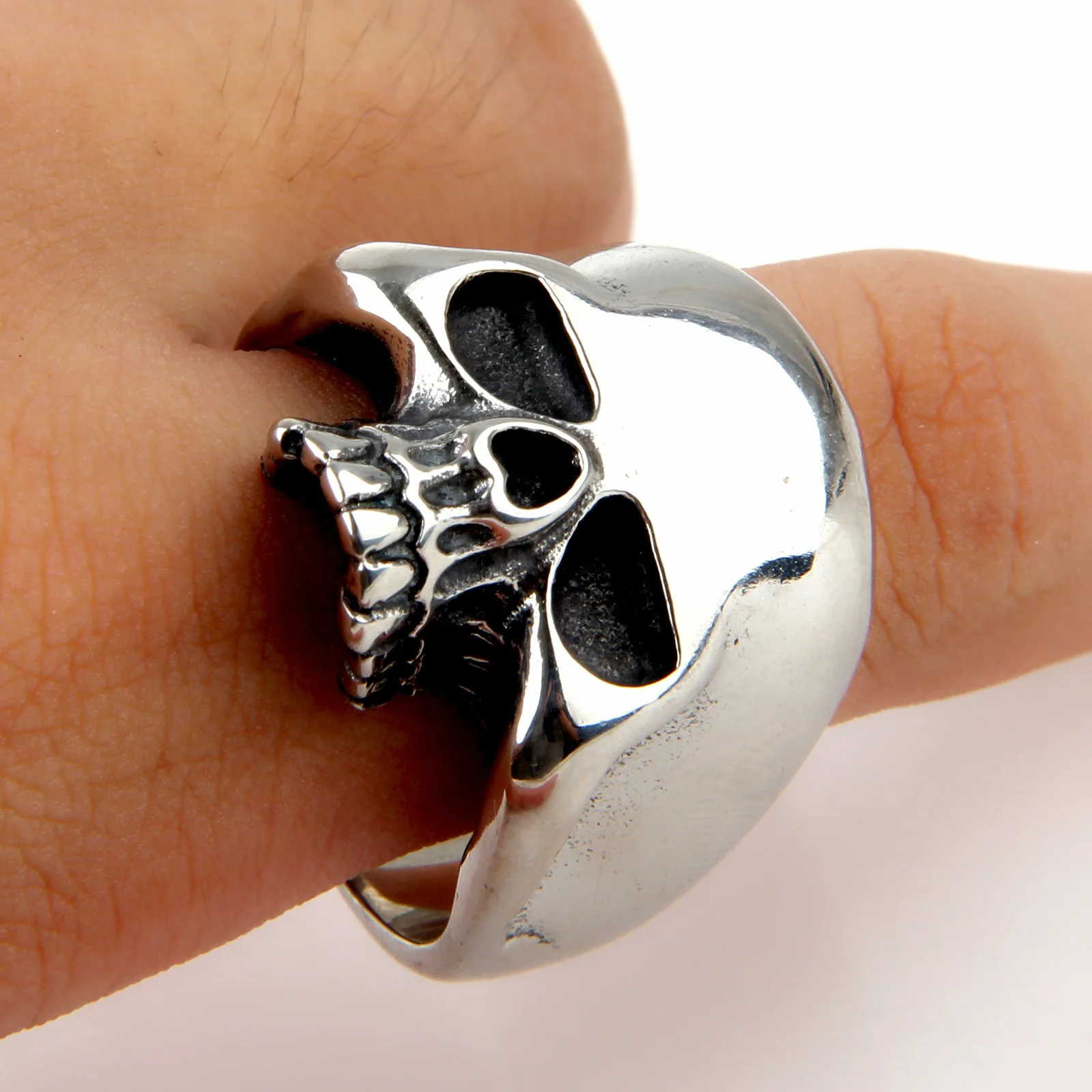 Punk High Polish Stainless Steel Pirate Skull Ring For Men Women Gothic Vintage Skull Rings Fashion Jewelry Gift Dropshipping