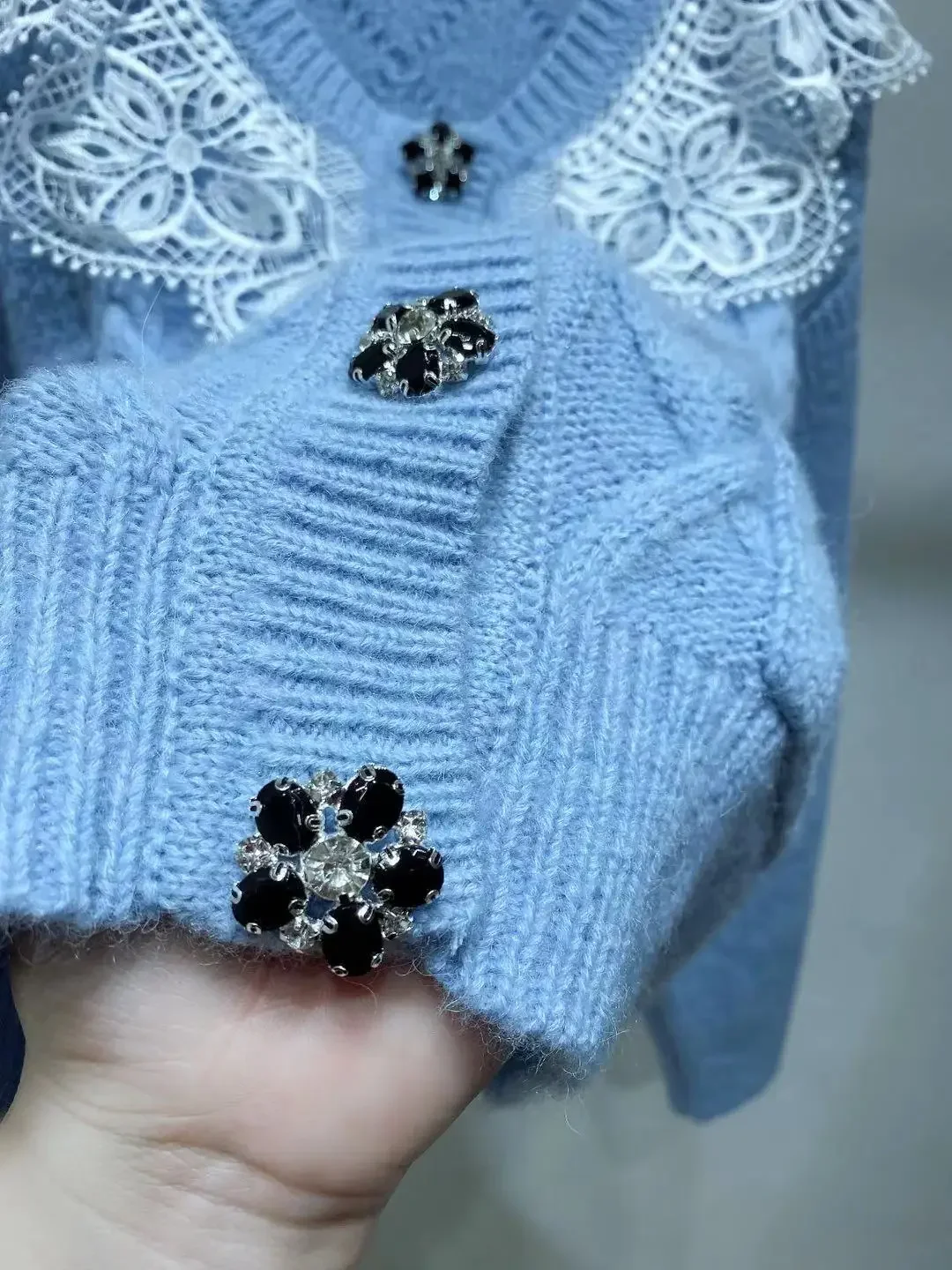Elegant Lady Embroidery Lace Cardigan Sweaters Vintage O-neck Long Sleeve Sweater Spring 2023 Casual Solid Cardigan for Women