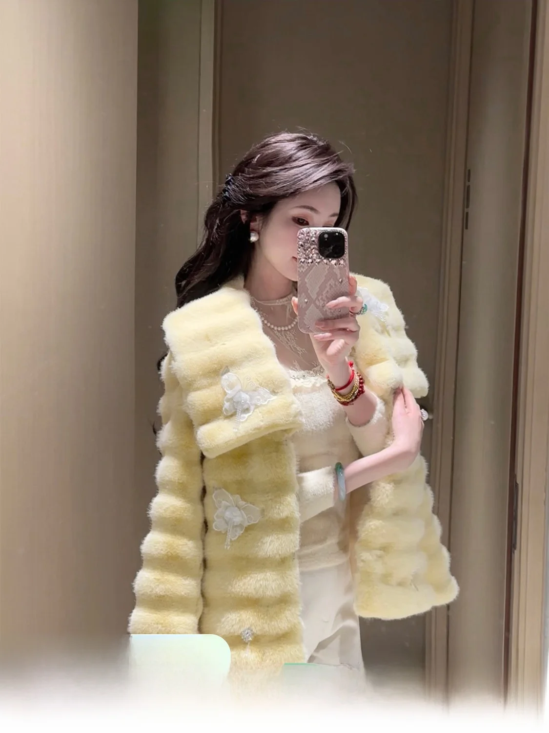 

Sy Winter New Long Sve Faux Fur Yellow Plu Jaet Women's Outerwear Luxury Sle Knot Warmth Youth Faion