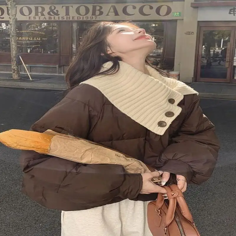 Veste rembourrée pour femme automne hiver courte marron col en tricot veste en coton femmes petite taille 2025 hiver nouveau nouveau modèle de mode