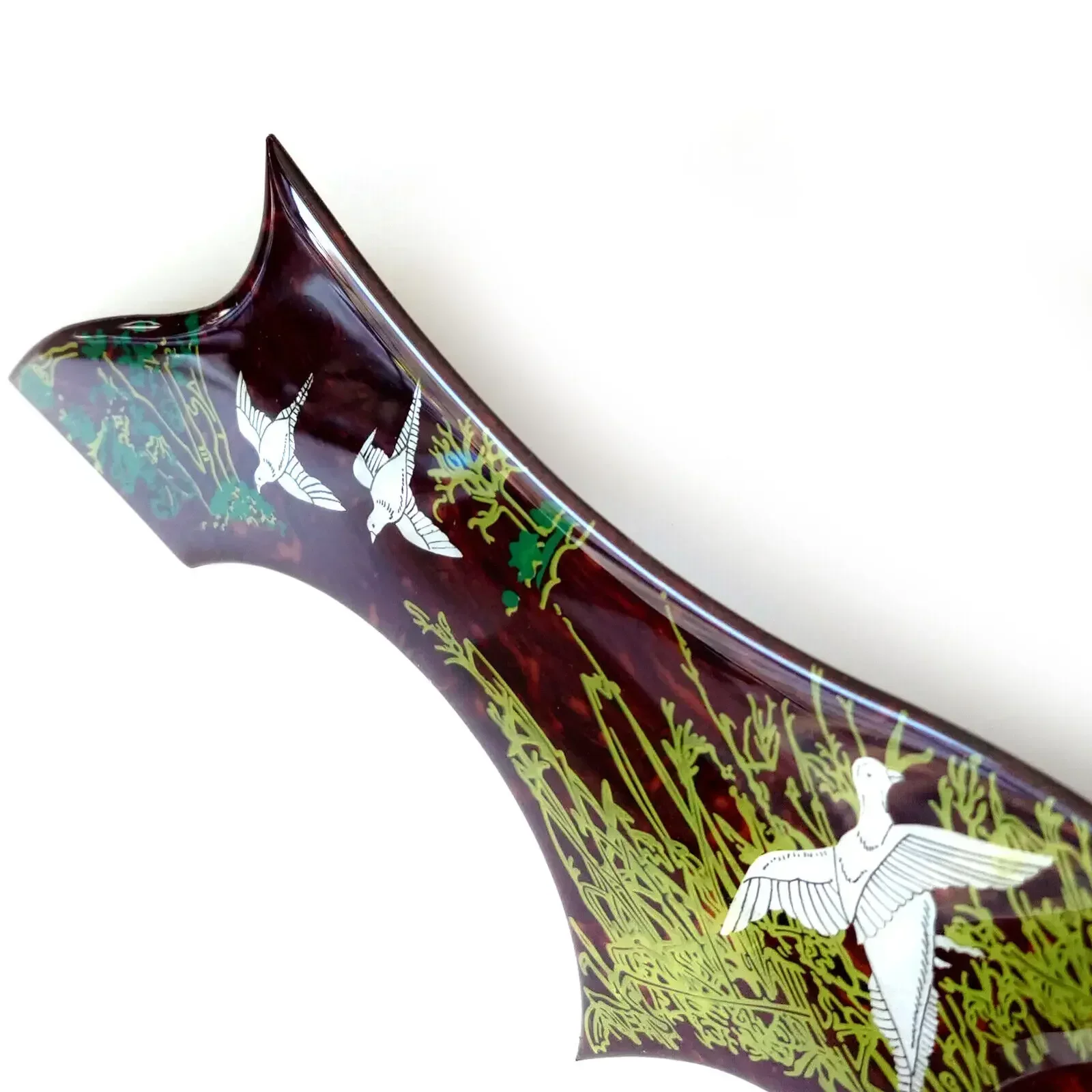 

Hummingbird Self-Adhesive Guitar Pickguard 2MM Thickened Scratch Plate for EJ200 Acoustic Guitar Protection