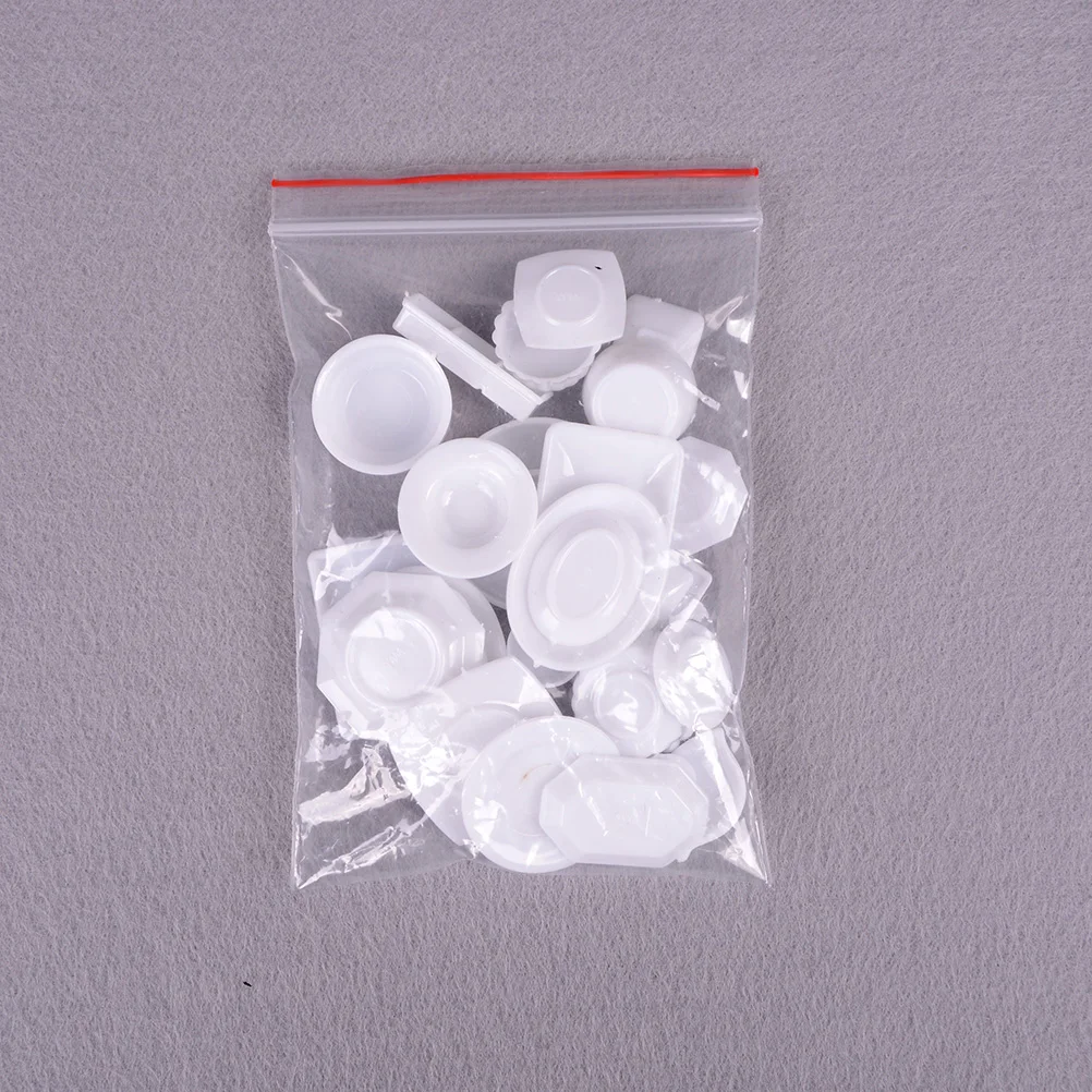 

Hot New Dollhouse! 33pcs Mini Dollhouse Miniature Kitchen utensils dish plate tableware Toys