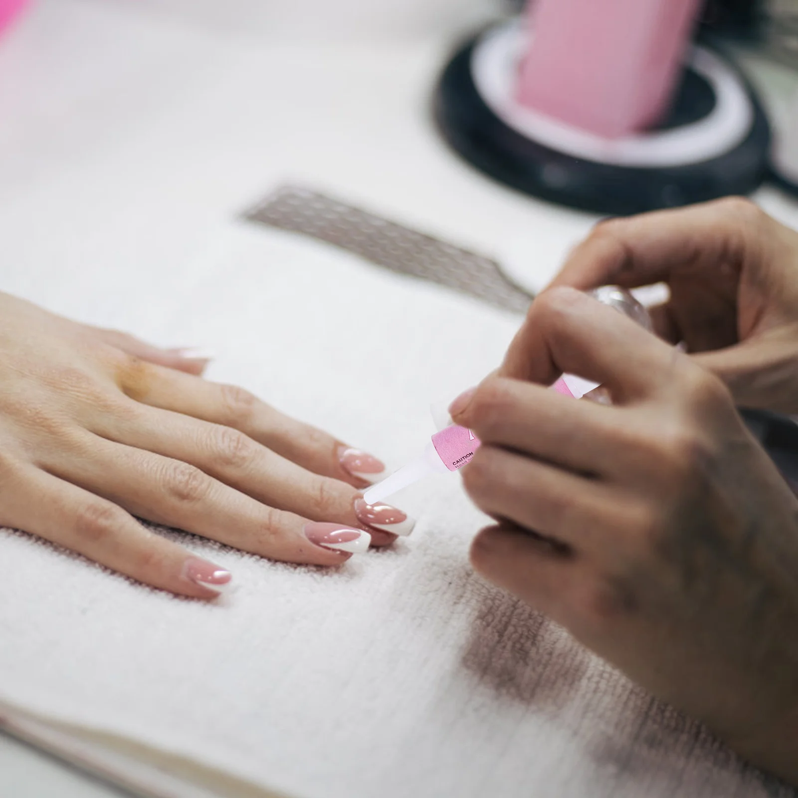 

30pcs 2G Nail Glue Super Drying For Fake Nails Tips Rhinestones Manicure Art Press On Nail Glue Professional