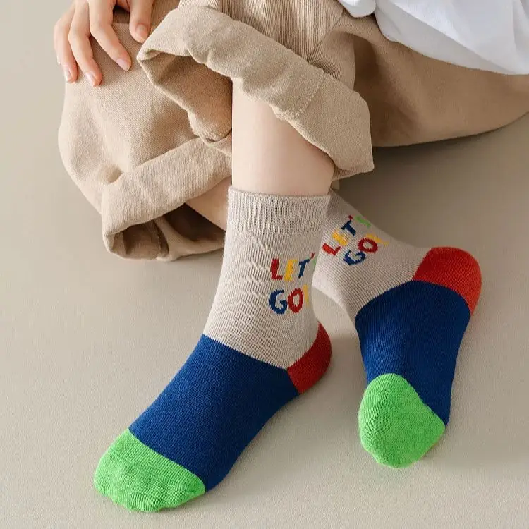 Calcetines de algodón con patrón de dibujos animados para niños pequeños, medias medianas para bebés, 5 pares por bolsa, otoño