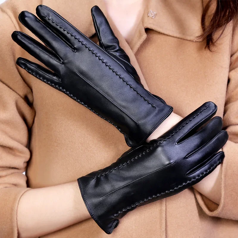 Guantes de piel de oveja para mujer, cálidos para invierno, además de terciopelo, pantalla corta y delgada, guantes de cuero de Color para conducir, nuevos guantes de invierno