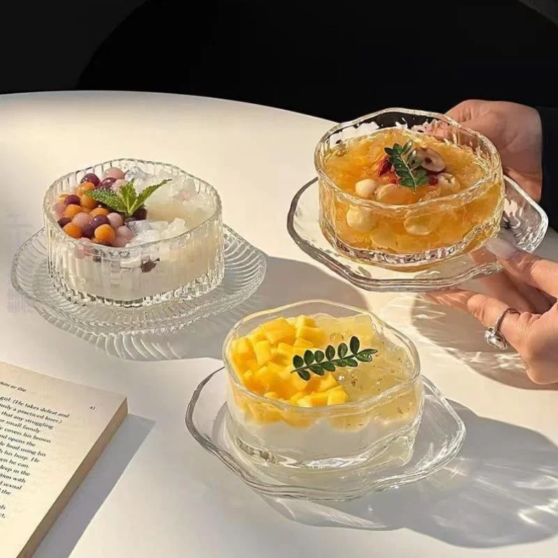 new-chinese-style-glass-bowl-special-good-looking-dessert-bowl-irregular-transparent-high-aesthetic-value-sugar-water-bowl