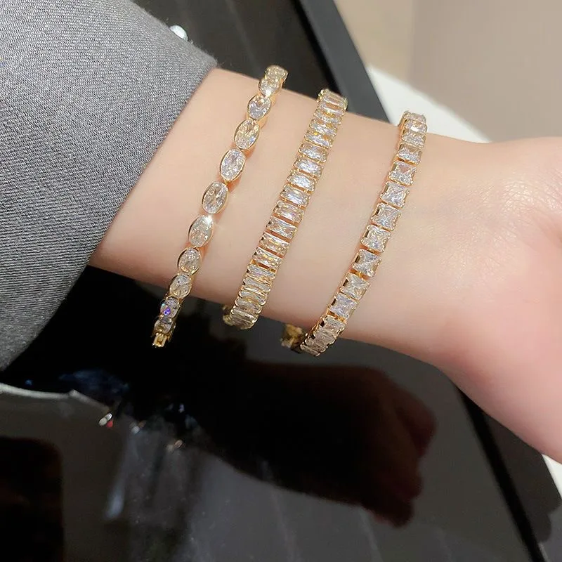 Funkelnde kubische Zirkon-Tennisarmbänder für Frauen, luxuriöser, zierlicher, stapelbarer, silberfarbener Kette mit Kristall und CZ, Bankett- und Hochzeitsschmuck