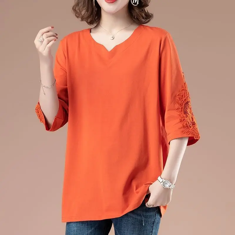 Plus Size Embroidery Hollow Out Tops Tees Summer New Half Sleeve V Neck Solid Color Loose T Shirts Casual Vintage Women Clothing