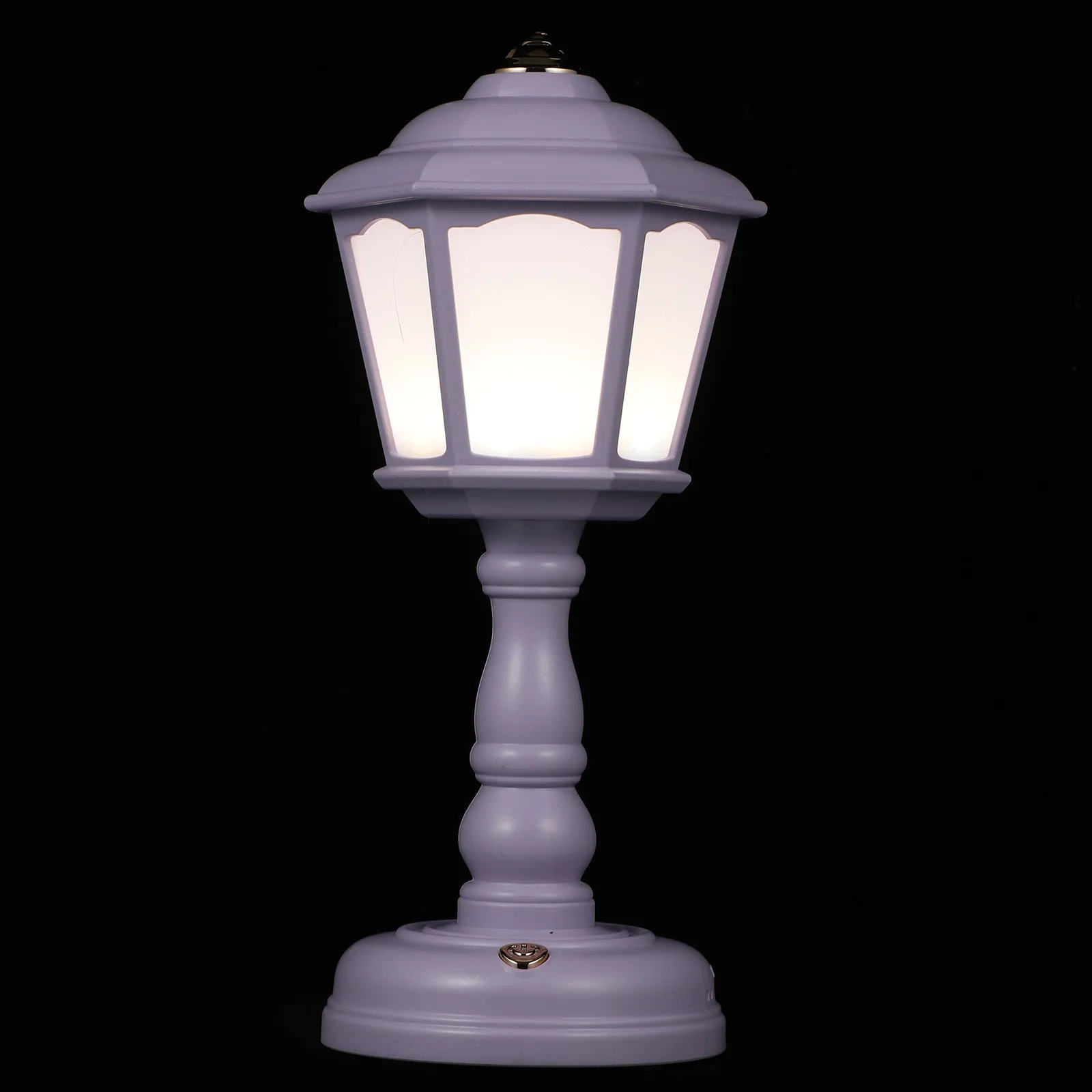 

1Set Retro Vintage Table Lamp USB Charging Mini Desktop Lamp European Style Nightstand Light Eye Caring Bedside Light Decorative