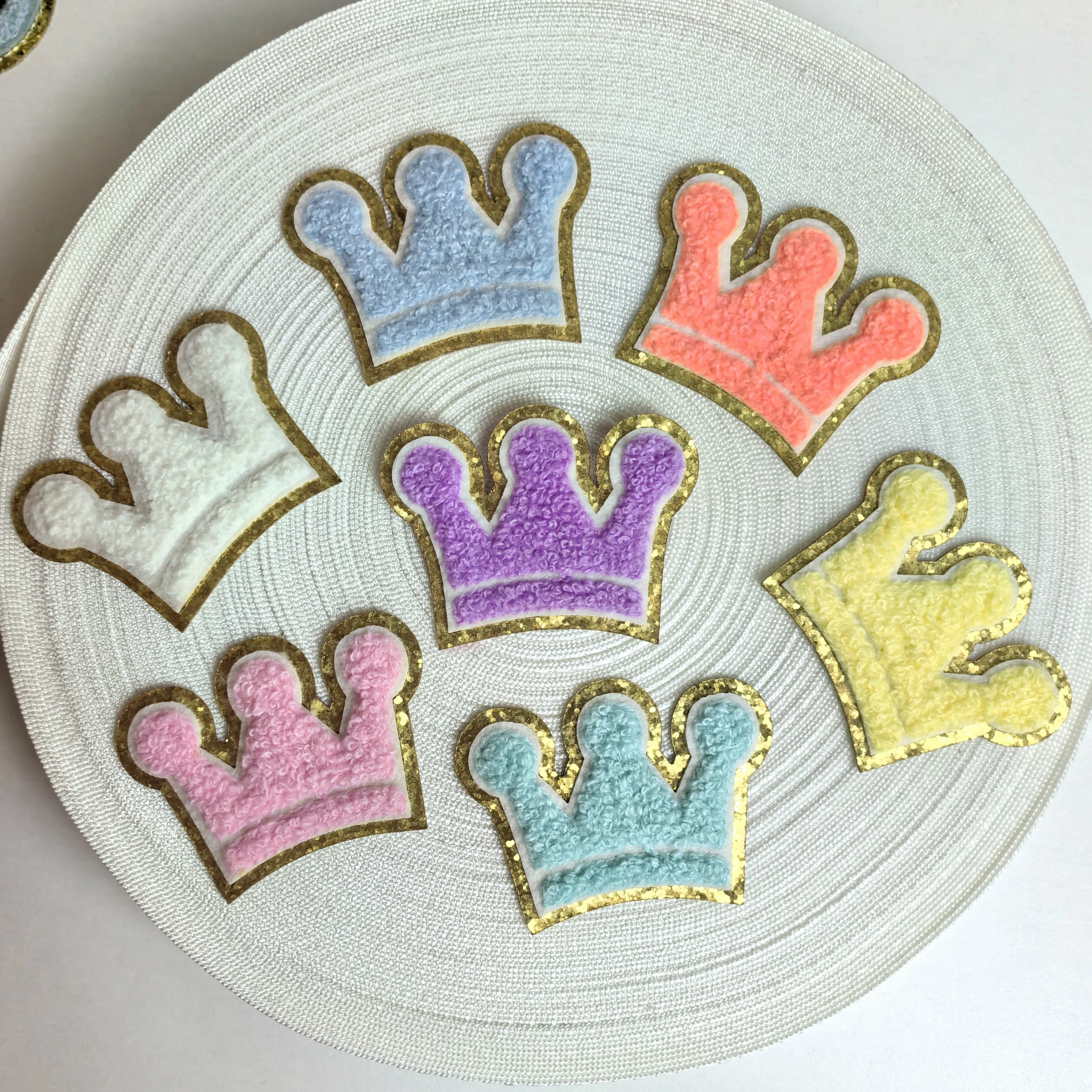 Crown Diamond Cat Claw Ice Cream Patch Self-adhesive Towel Embroidery Patches Sticker for DIY Hat Bag T-shirt Accessories