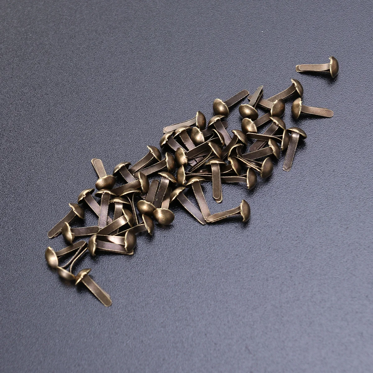

100Pcs Office Brads Metal Paper Clips for Craftwork Scrapbook Embellishments 4.5x8mm Corrosion Resistant Bronze