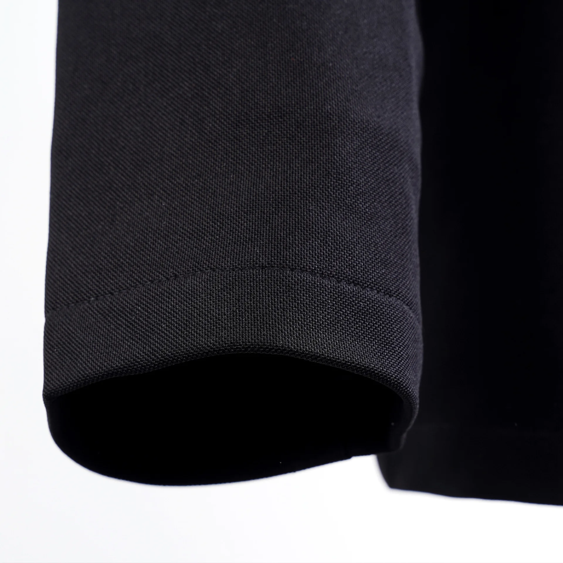 Soft Armor Stab Proof T-Shirt – Black Invisible Anti-Slash Anti-Cut Long Sleeve, Breathable & Stylish Protective Wear