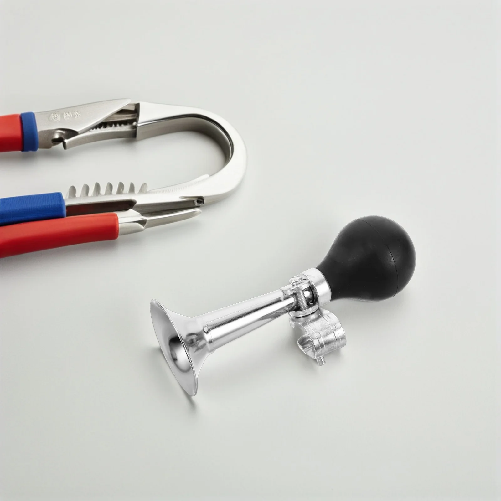 

Bike Horn 5 Inch Metal Air Horn Loud Clear Sound For Bicycle Mountain Bike Cycling Safety Handlebar Alarm Bell Noise Maker