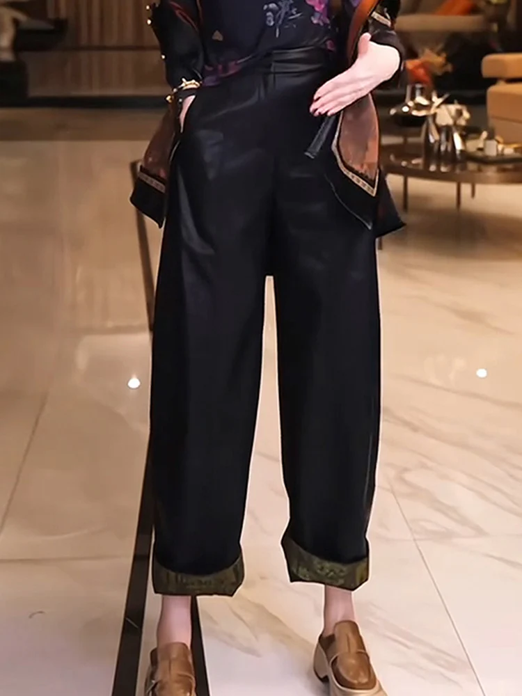 กางเกงหนังขายาวทรงขากว้างเอวสูงสไตล์จีนใหม่สำหรับผู้หญิง แฟชั่นลำลอง ช่วยให้ดูผอมเพรียว ใช้งานได้หลากหลาย ฤดูใบไม้ร่วง 2025