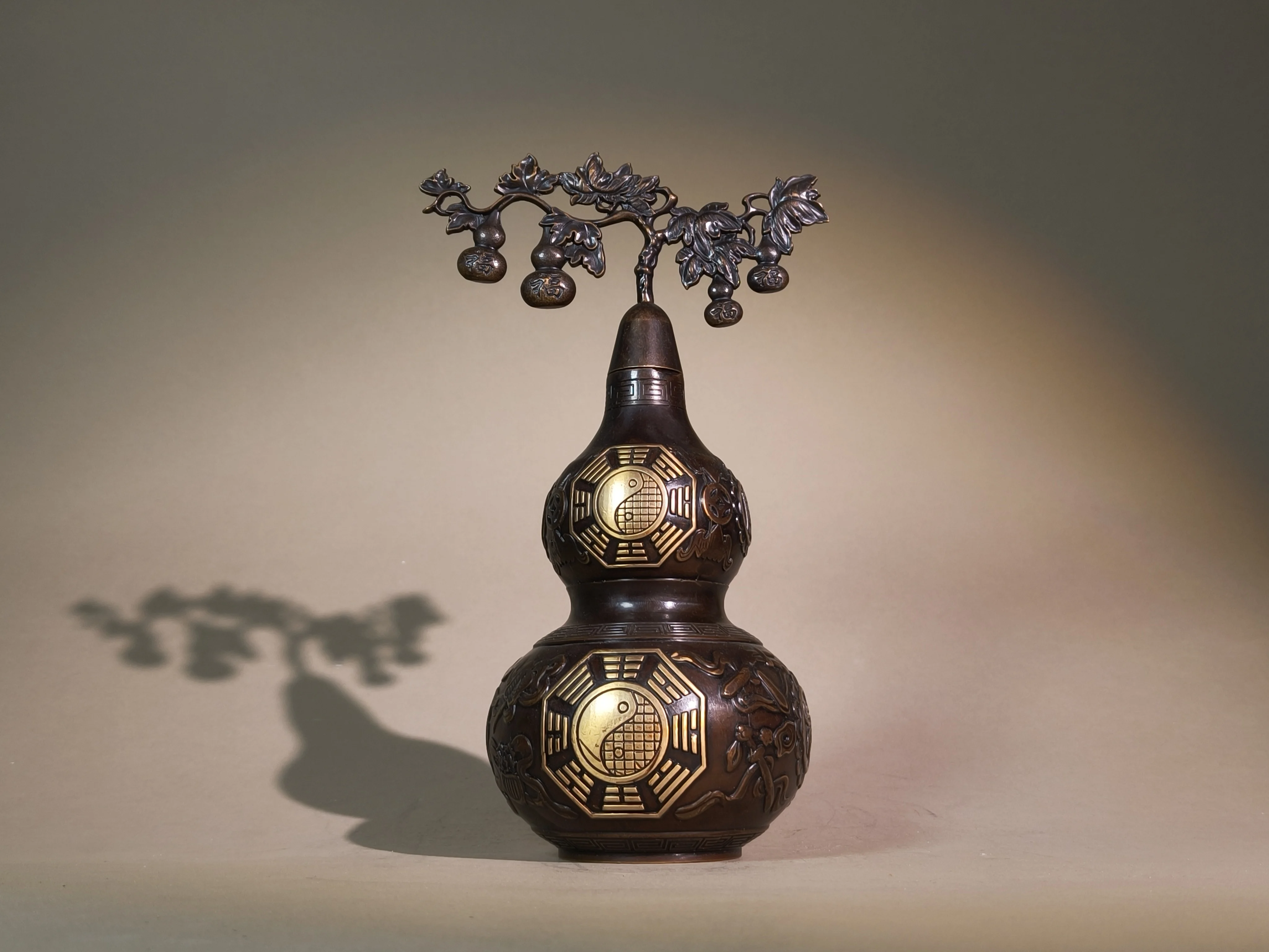 Gilt Bronze Bagua Gourd Ornament, Pure Copper Desktop Decor for Home Entrance, Office, Antique Collectible Copper Ware