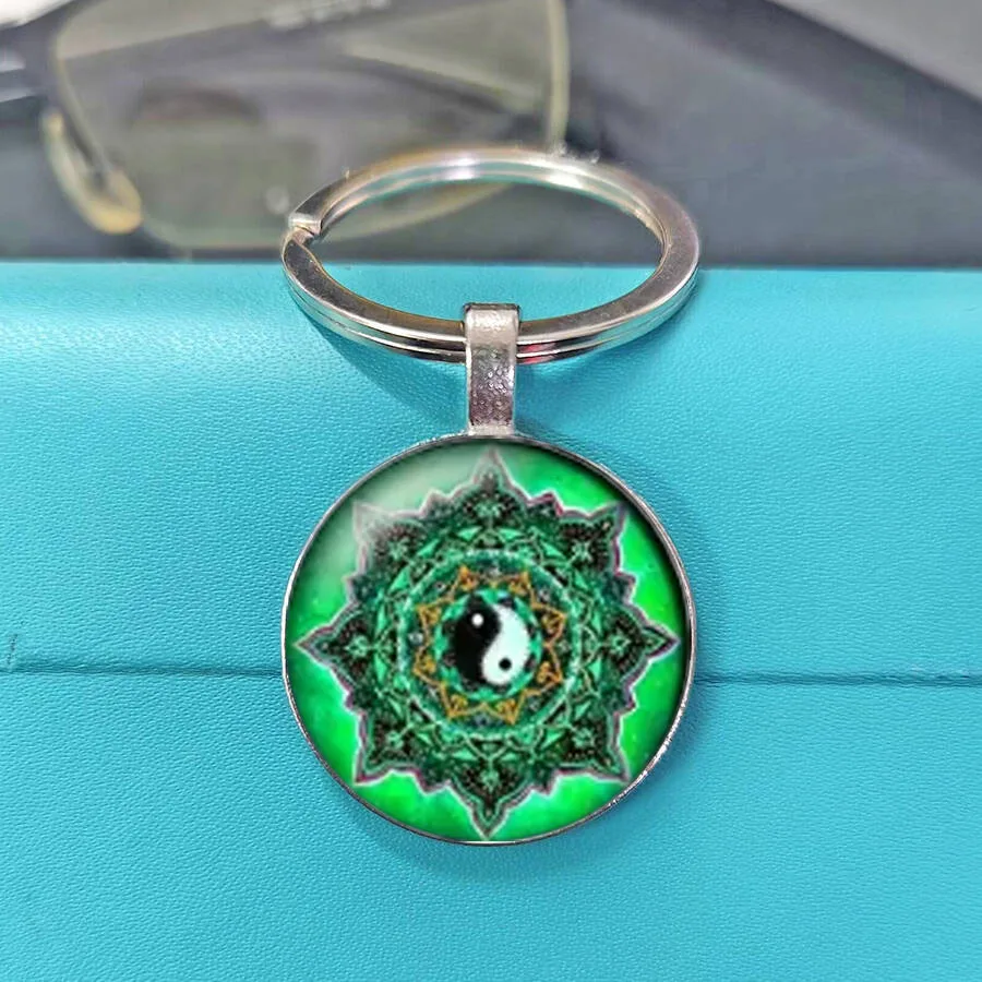 Best Seller Sacred Geometry Floral Mandala Gradient Glow Taiji Glossy Dome Keychain Charm Eastern Key Accessory