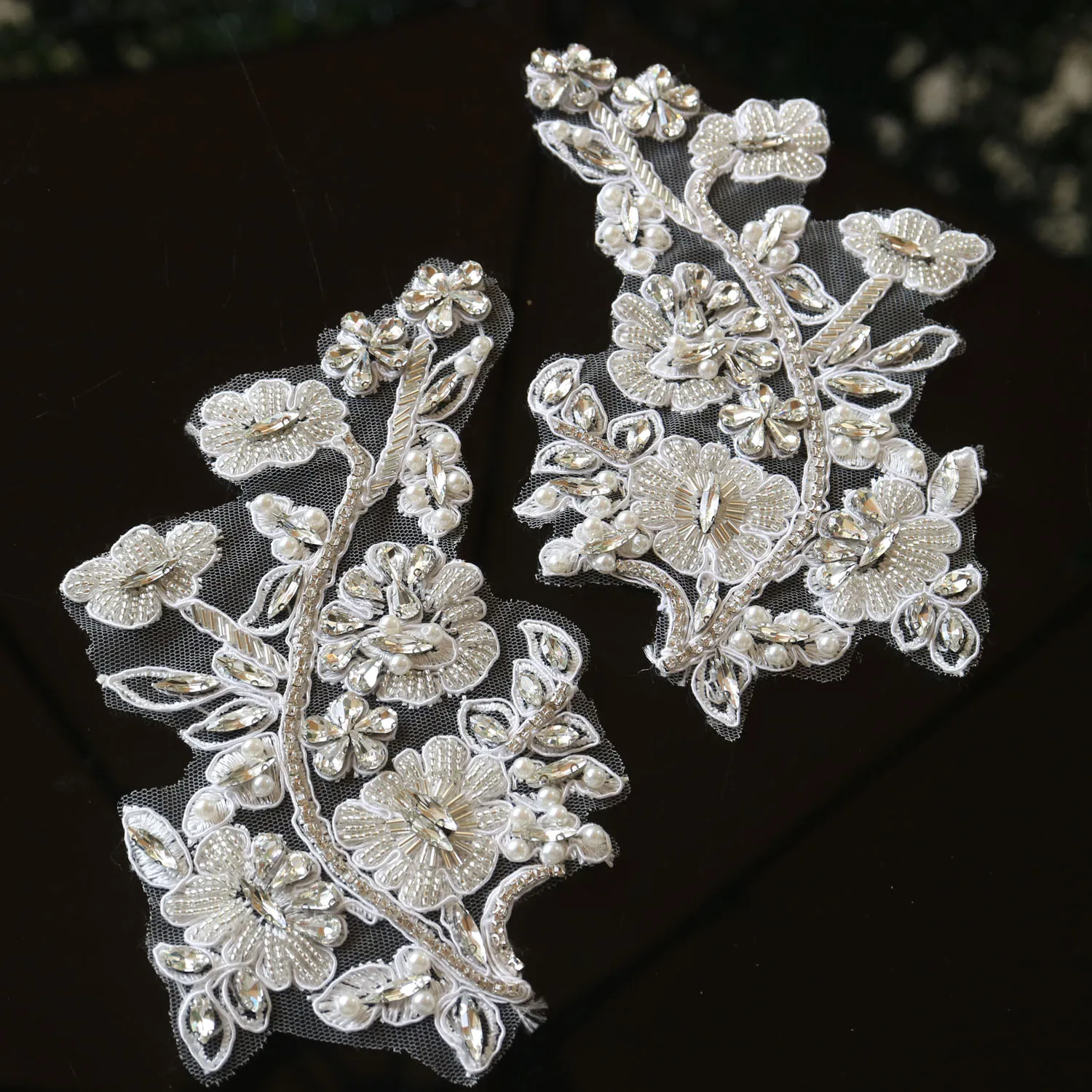 2 Stück/Paar Luxuriöse Glas-Strass-Perlen-Applikationen für Kleidung, DIY-Applikationen zum Aufnähen, Blumenapplikationen für Hochzeitskleider, Stickerei – Detail 19