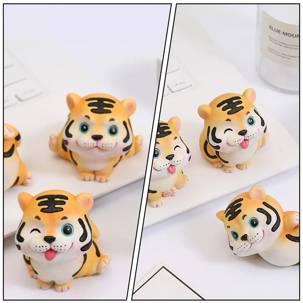 

4 Pcs Resin Car Decoration Ornaments Cartoon Animal Decorations Tiger Decors Toys Animals Desktop Home Cabinet Small Girl