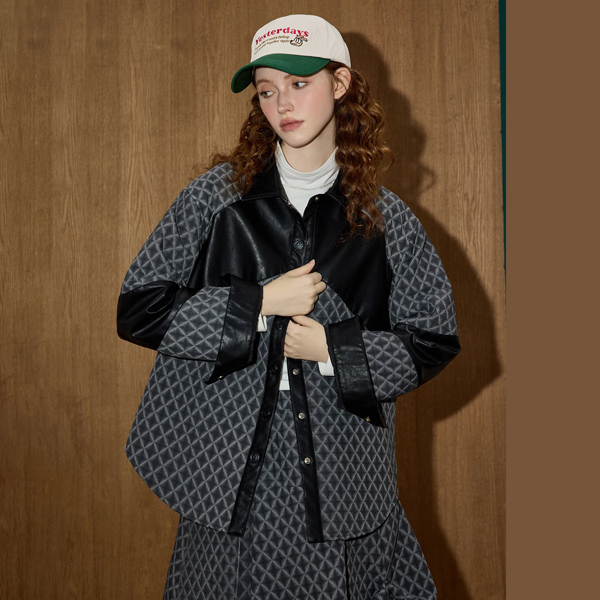 

Женский клетчатый комплект в тон, блейзер в британском стиле и юбка с высокой талией, кожаная куртка с рукавами, текстурированная юбка-миди, облегающие Co-ords