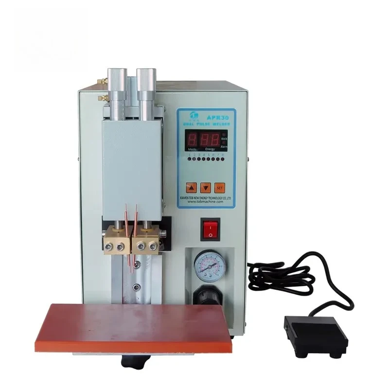 Portable Battery Spot Welding Tool for DIY Enthusiasts High Power Dual Pulse Adjustable Current 18650 21700 32650 Lithium Ion view 3