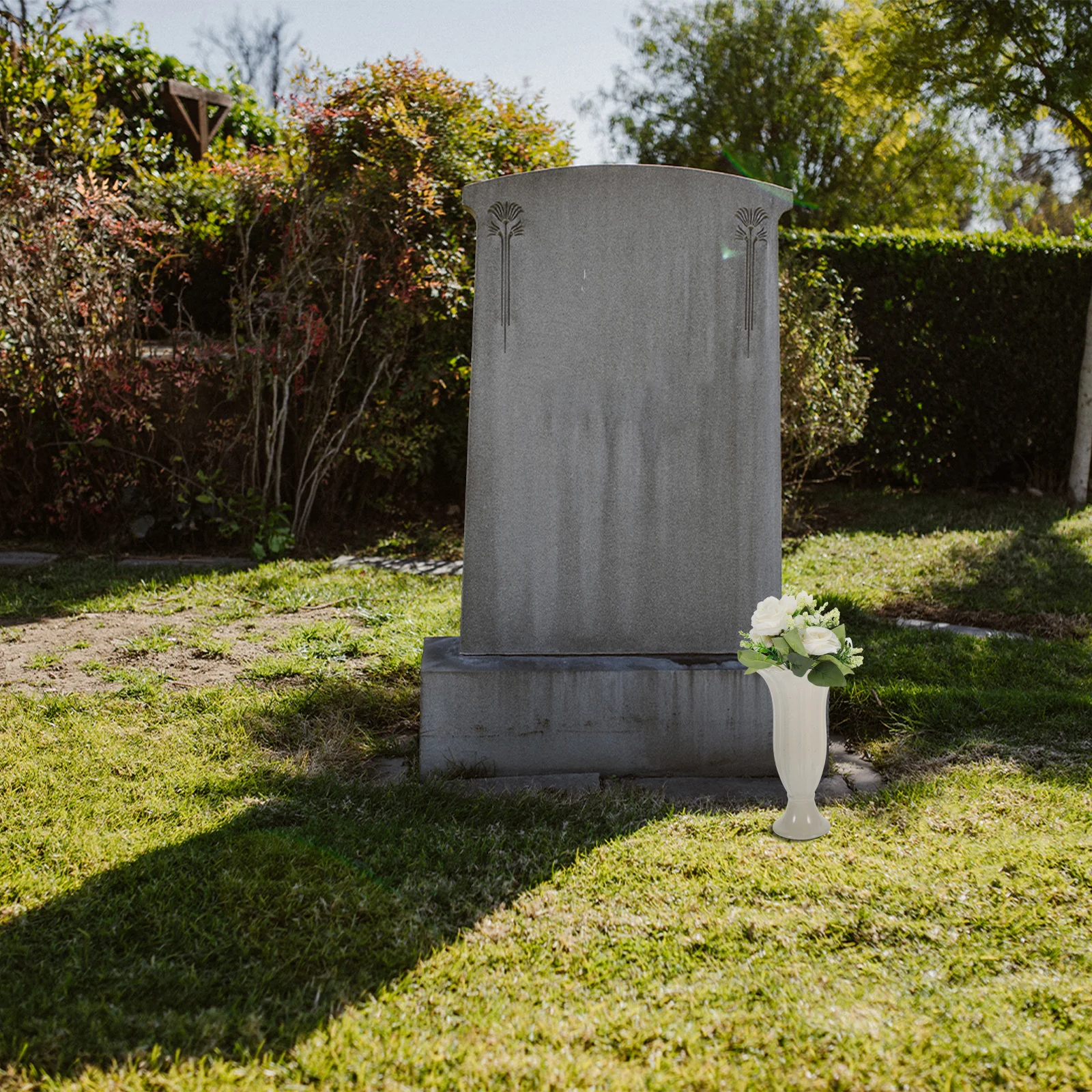 

Ceramic Cemetery Vase Roman Pillar Style Stable Grave Flower Holder Memorial Vase Indoor Outdoor Decoration Grave Flower Holder