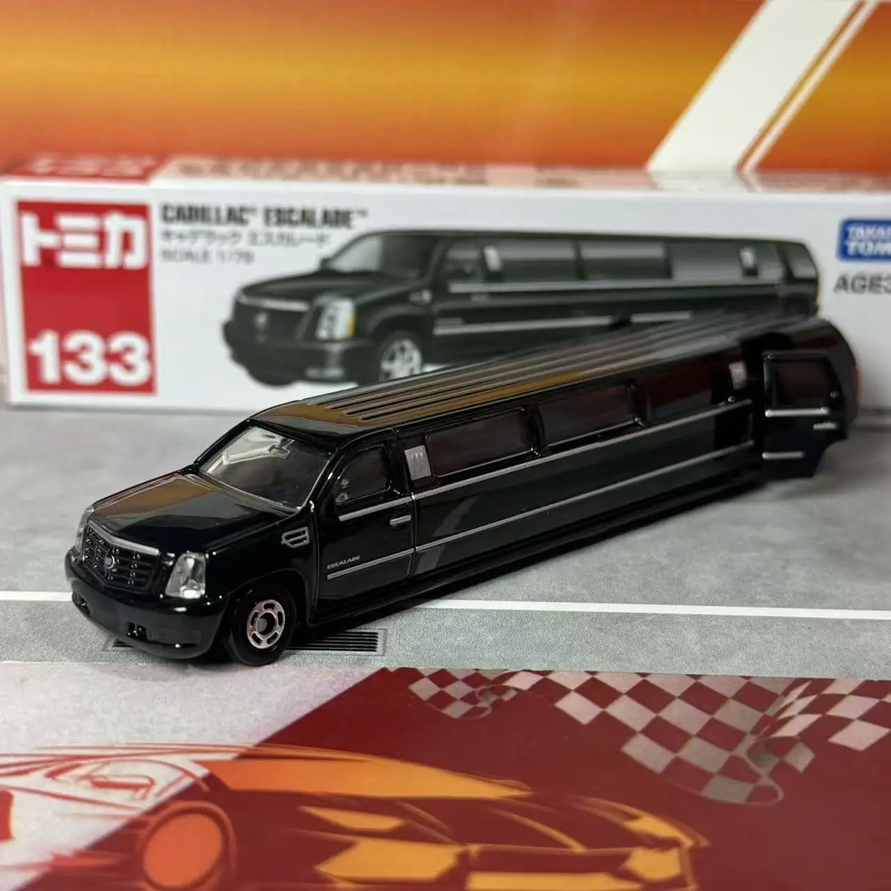 Takara Tomy Tomica No.133 Cadillac Escalade Long Type Alloy Diecast Car Model Simulation Vehicle Toy Collectible Gift for Kids