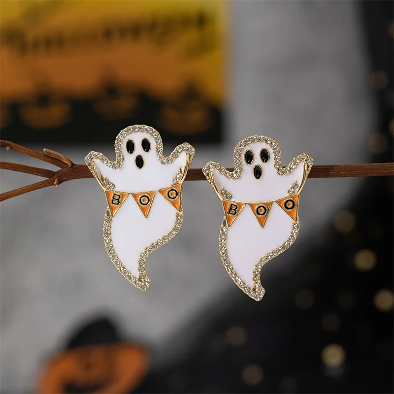 Punk Halloween Night Light Tongue Throwing Ghost Earrings for Women Funny Cute Resin Line Tassels Pumpkin Party Jewelry Gift