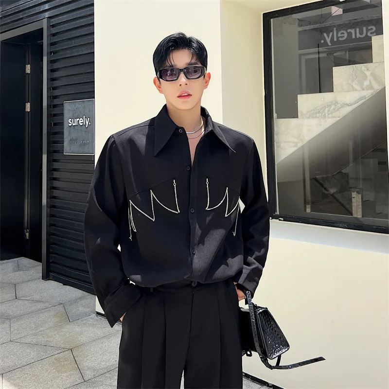 

Мужская повседневная рубашка на весну-осень с металлической цепочкой, приталенный крой, молодежный стиль, цветная ткань, гладкая отделка