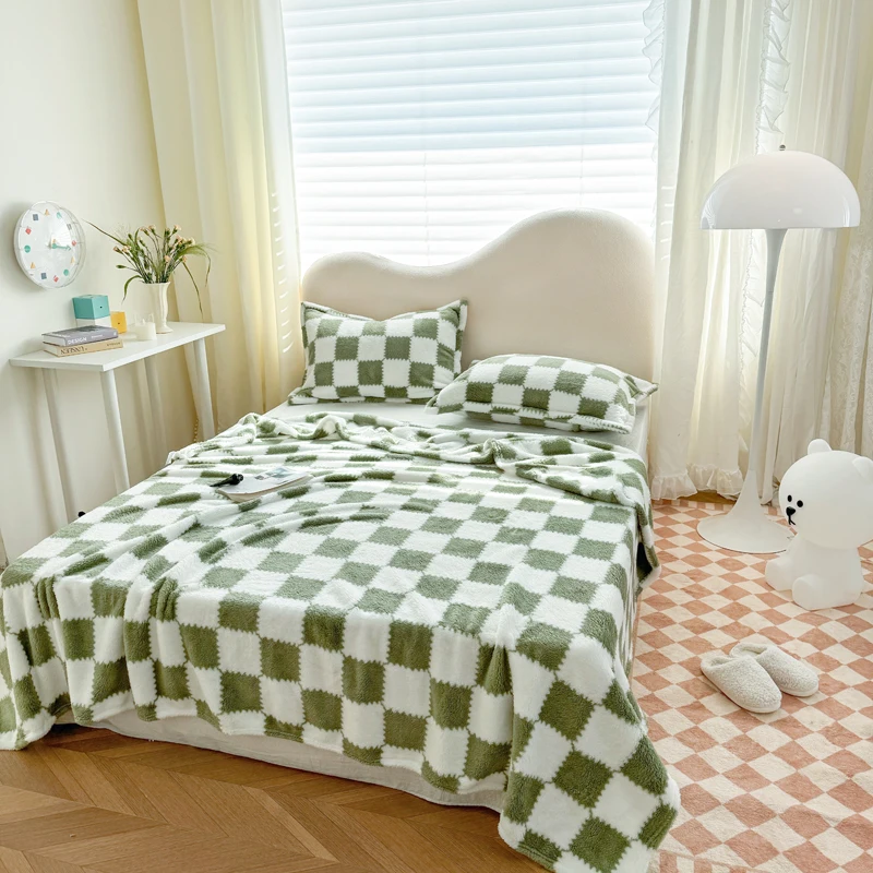 Green Checkerboard Blankets, Flannel Modern Plaid Printed Breathable Thickened Throw Blanket for Sofa Bedroom Plush Nap Blankets