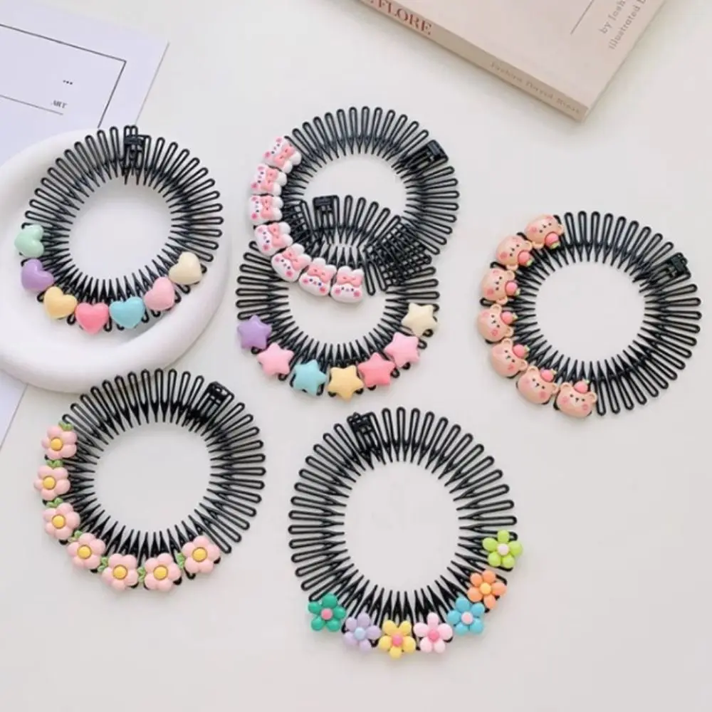 Cute Spring Cartoon Invisible Extra Hair Holder Teeth Round Hair Styling Comb Bear Strawberry Fixed Teeth Combs Girls