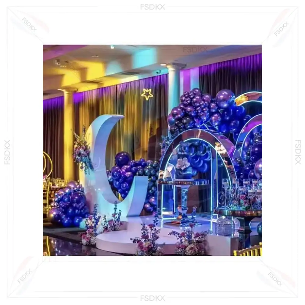 

Hot Selling Romantic Wedding Crescent Stand Arch Half Moon Shape Backdrop Durable Circle Design Carton Packed