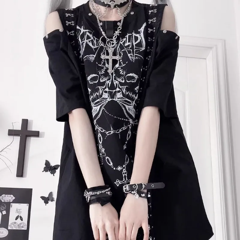 

Goth Punk Off-the-shoulder Black T-shirt Short-sleeved Women's Top Y2K Streetwear Printed Aesthetic T-shirt Design Summer Top