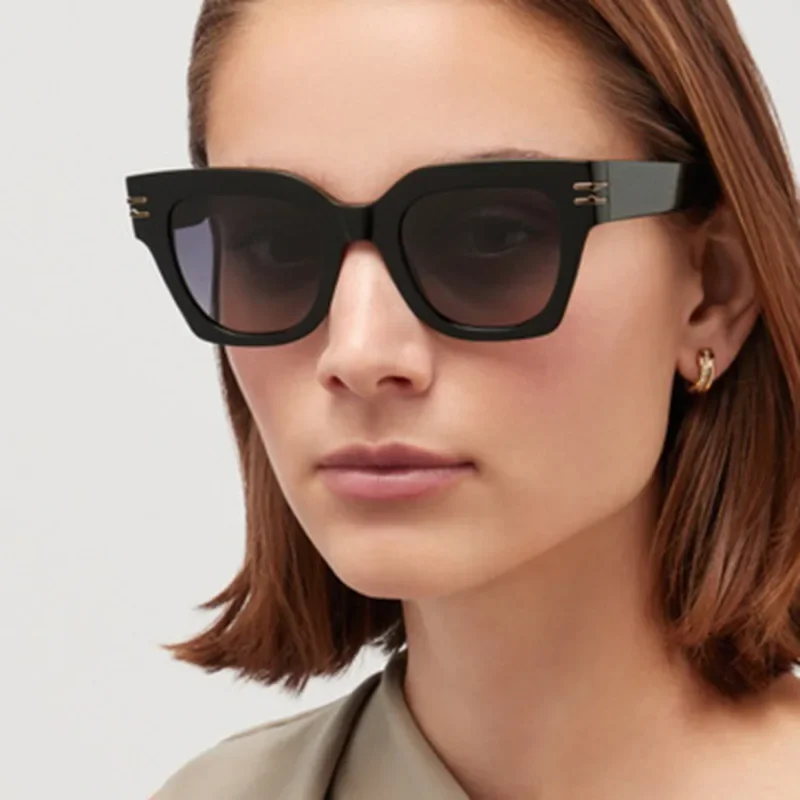 

Vintage Oversized Square Sunglasses Large Frame UV Protection Shades for Women Trendy Elegant Design for Ladies