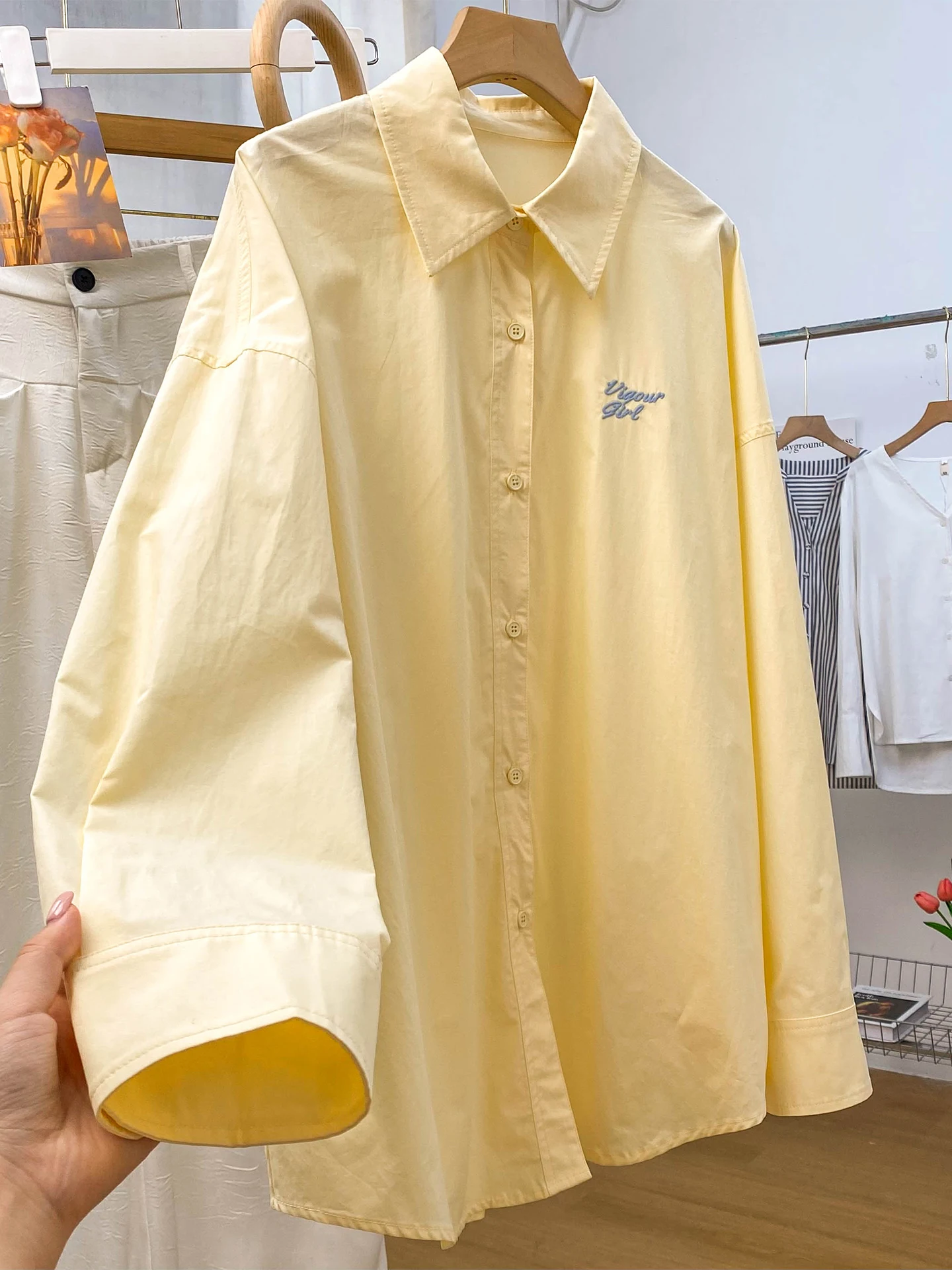 

Повседневная длинная женская свободная универсальная верхняя одежда с вышивкой букв Sve Ne irt, топ, дышащий, для кожи...