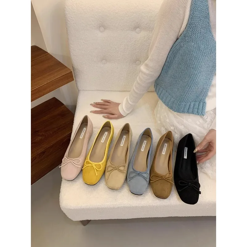 

YNPO Spring 2026 new style flat shoes, suede, fashionable and versatile, shallow opening, summer soft sole casual shoes.