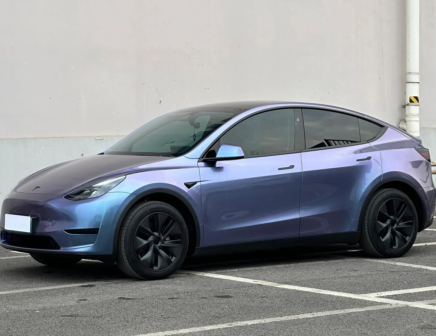 2025  1.52*17m Glossy Gray Purple PVC Car Wrapping Film Self-Adhesive Bubble-Free Vinyl Wrap Body Color-Changing Function