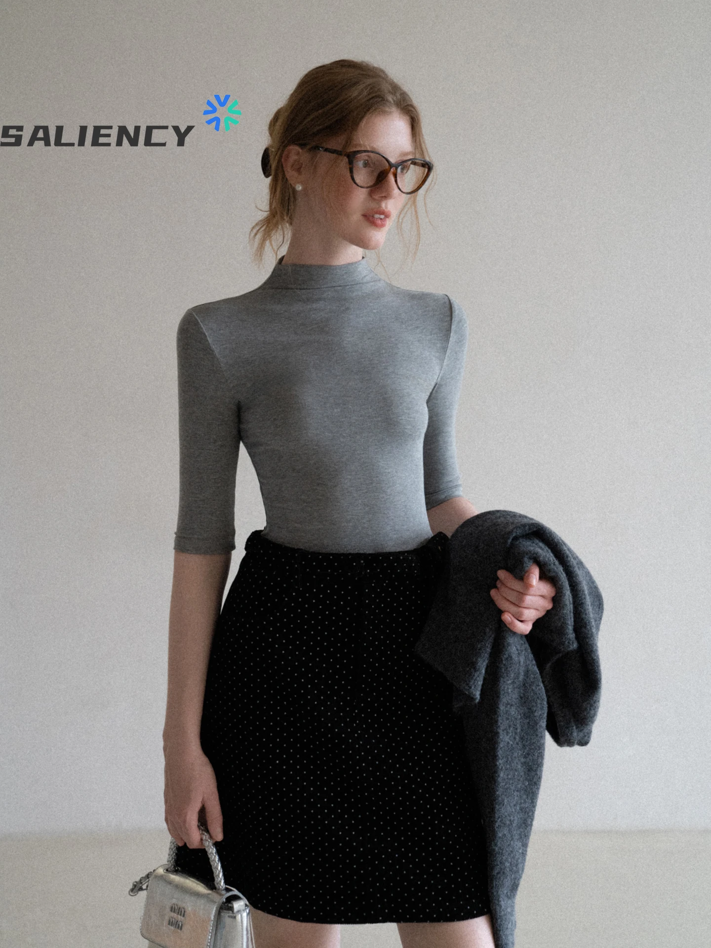 

SALIENCY Solid Color Turtleneck Slim Tshirt Short Sleeve for Women Autumn Top Minimalist T Shirt Femme 2025