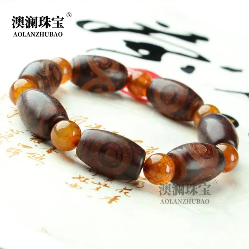 Agate , Nine- , Six-Syllable Mantra Bracelet, Weathered Style Three-Eyed Dzi Bead