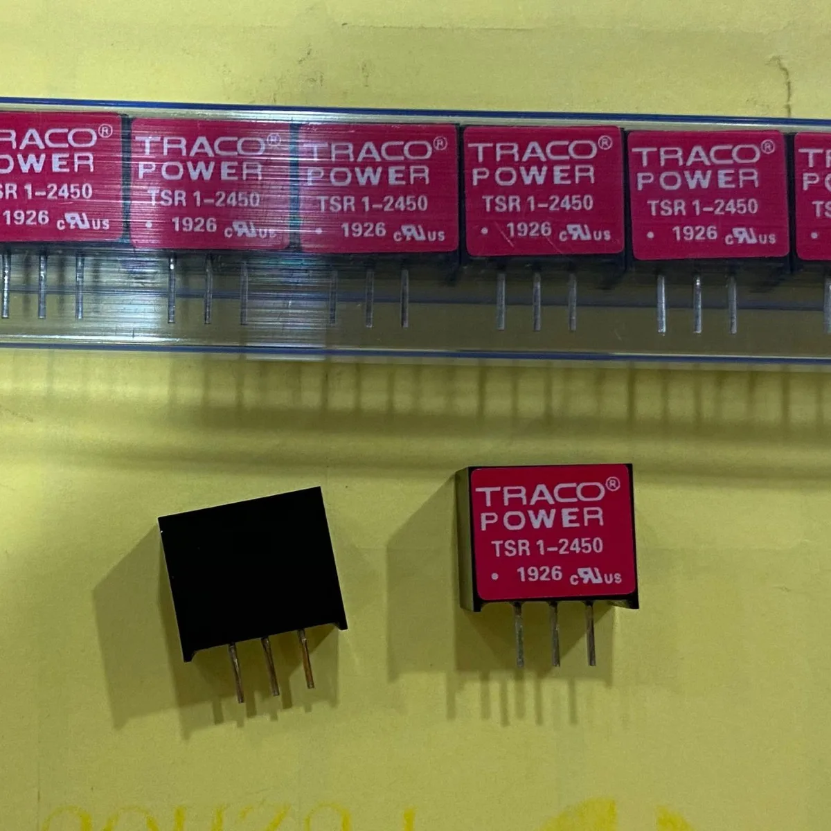 

TSR 1-2450 TSR1-2433 TSR1 UM2024 UM20SL37 URB2403YM D-10WR3 IC chip integrated circuit