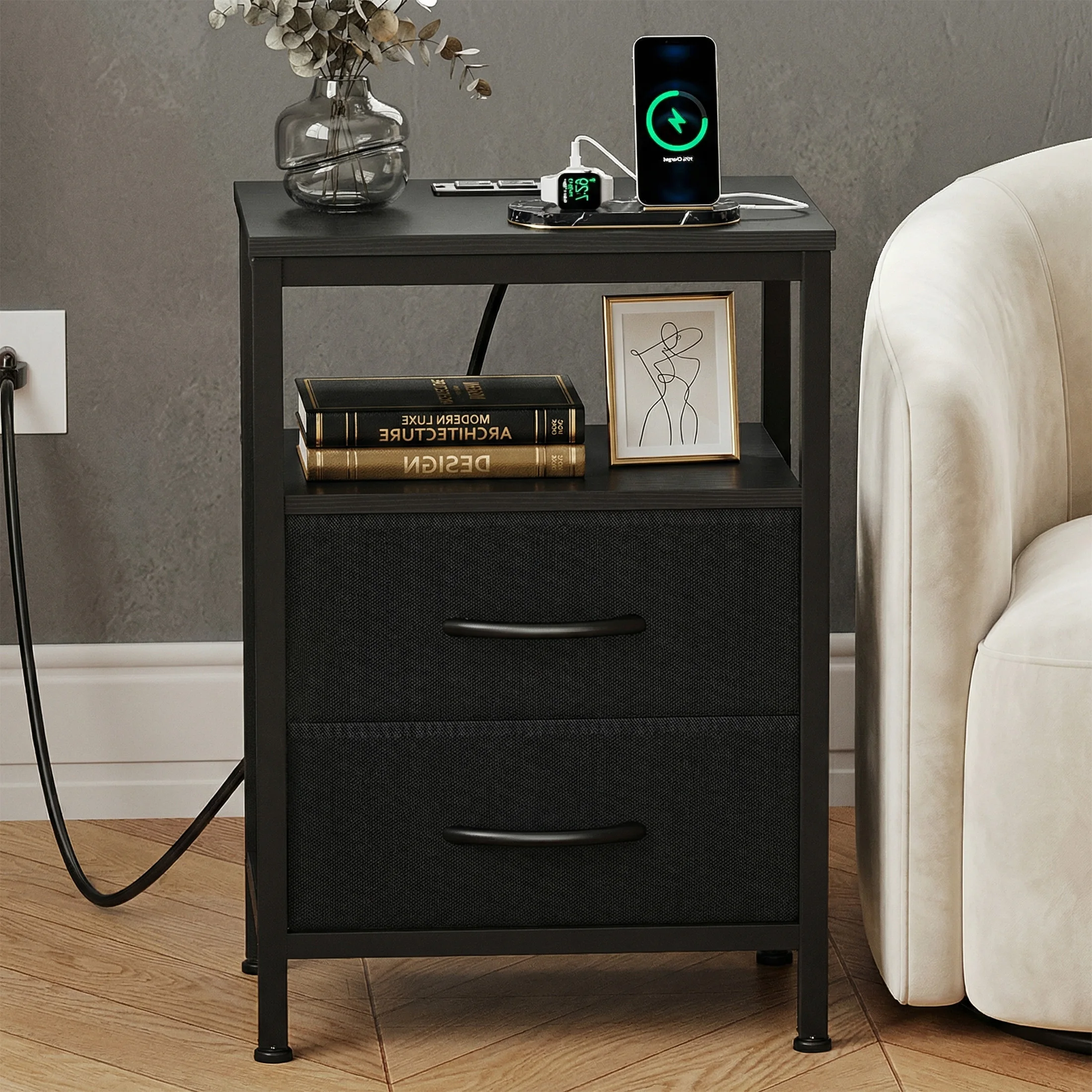 

Прикроватная тумба JHK 2 с тканевыми ящиками и открытой полкой, с USB-портами и зарядной станцией, для гостиной