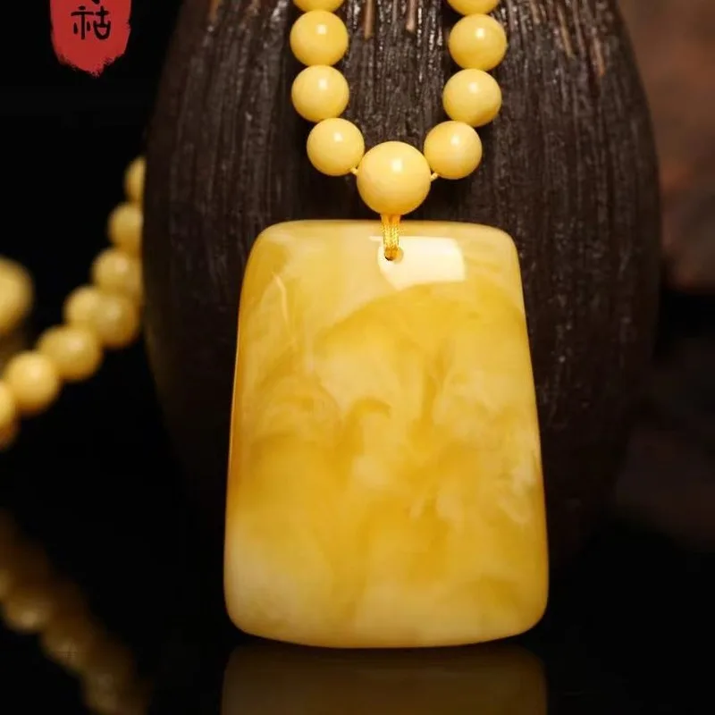 Second-generation amber old honey wax 