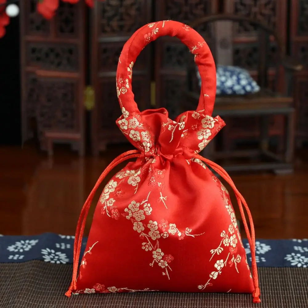 

Creative Red Wedding Brocade Party Supplies With Tassels Candy Bag Package Bag Handle Bag Wedding-favor Gift