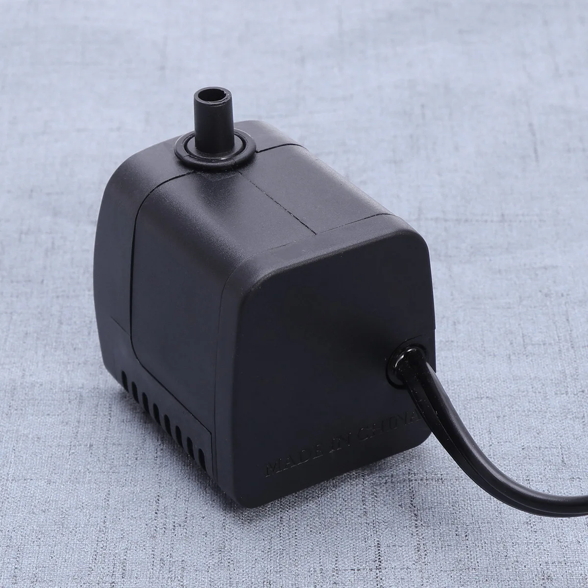 

Submersible Water Pump 10W 12V Mini Solar for Aquarium Ponds Fountains Hydroponic Systems Energy Saving Low Noise Adjustable